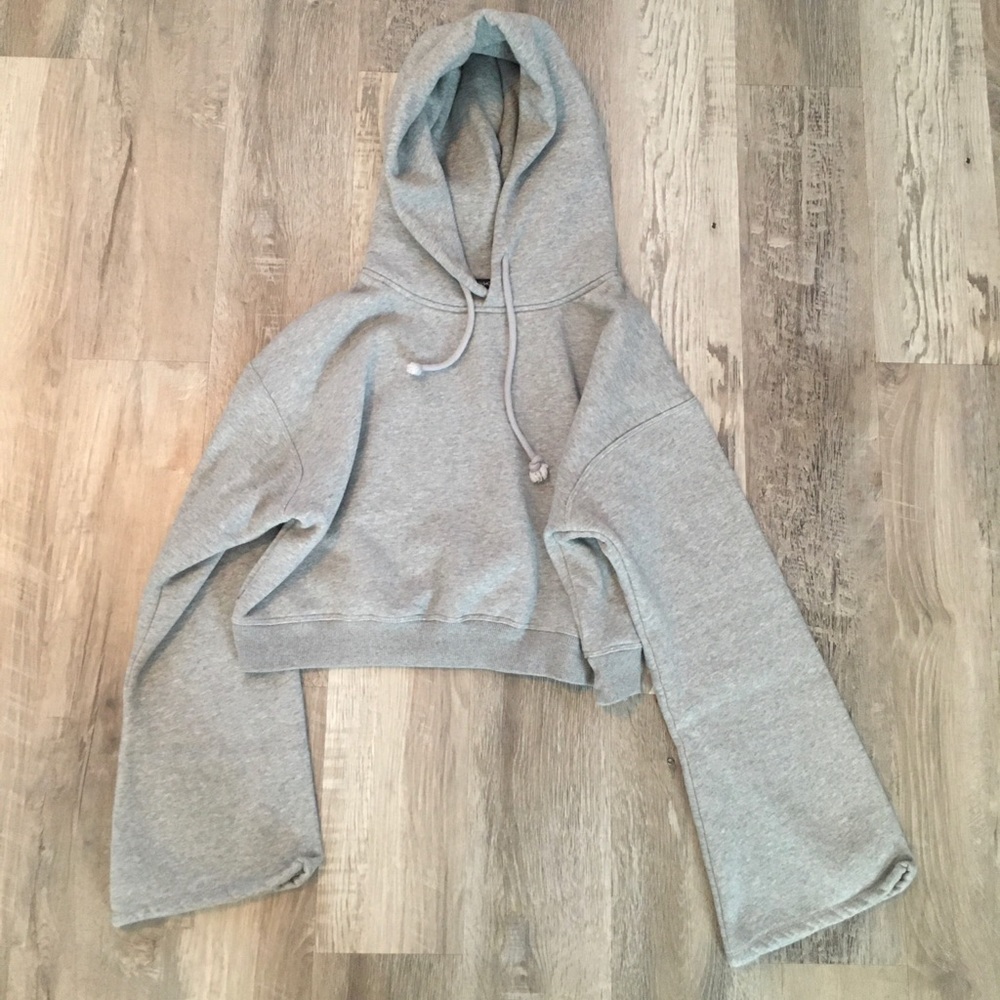 Cropped Grey Hoody